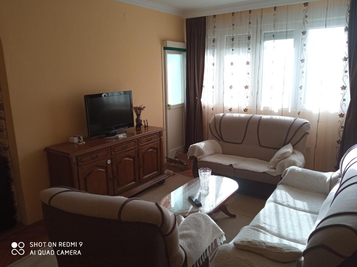 Vukadinovic Apartment Podgorica Ngoại thất bức ảnh